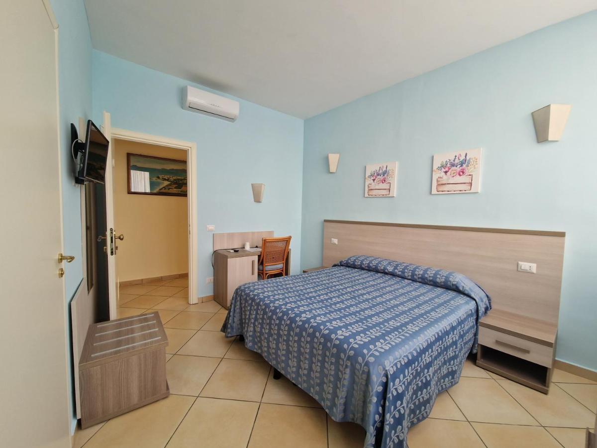 La Conchiglia Hotel Sperlonga Exterior foto