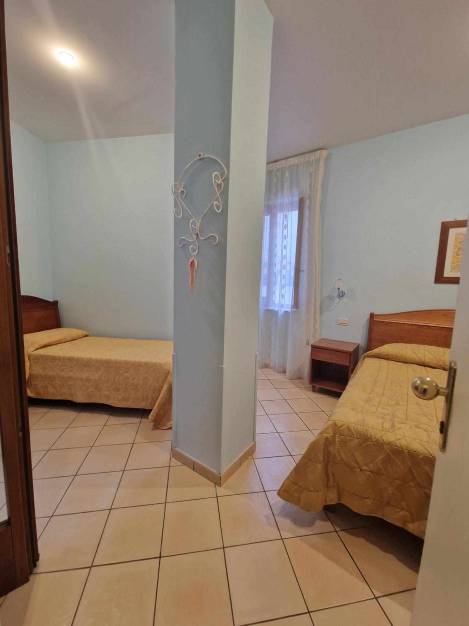 La Conchiglia Hotel Sperlonga Quarto foto